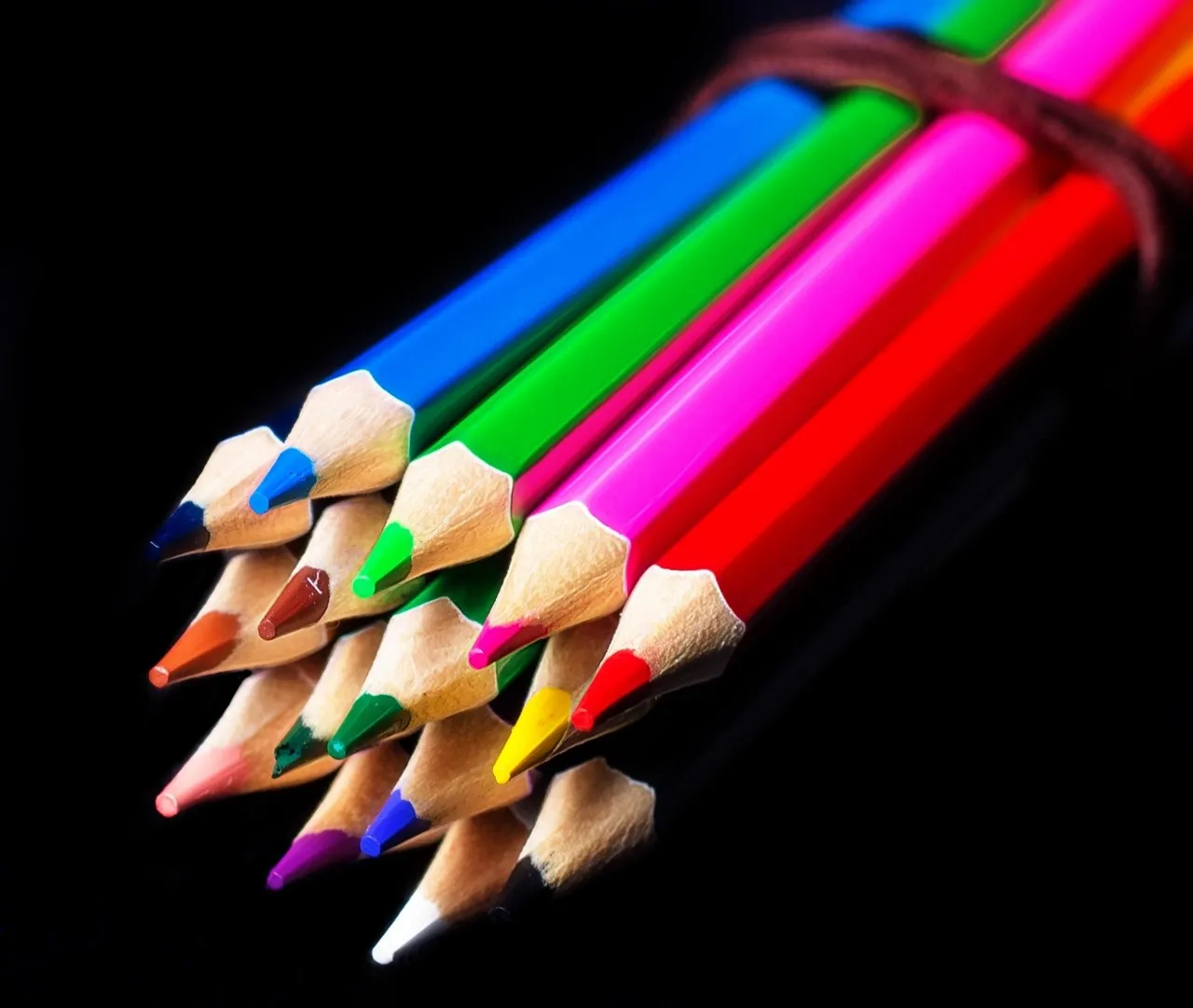 Bleistift von Faber-Castell 9000  div. Härtegrad